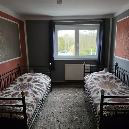 Shiraz-home In Holzminden, 120qm Privatsphaere Fuer Ungestoerte Erholung * Holzminden