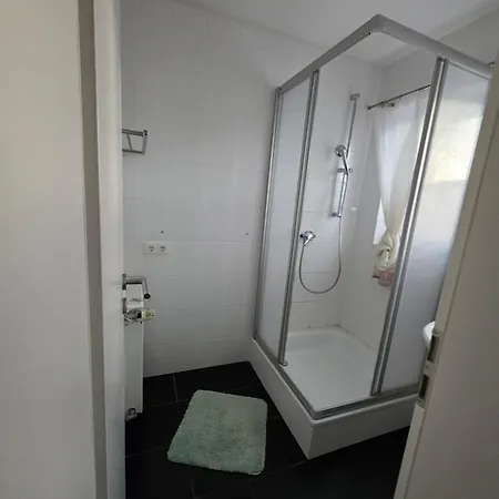 Holiday home Shiraz-home In Holzminden, 120qm Privatsphaere Fuer Ungestoerte Erholung *