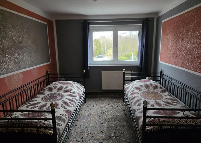 Shiraz-home In Holzminden, 120qm Privatsphaere Fuer Ungestoerte Erholung * Хольцминден