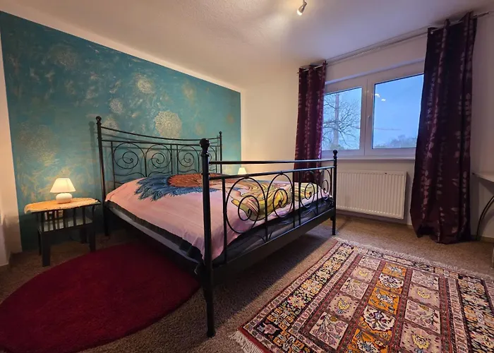 Shiraz-home In Holzminden, 120qm Privatsphaere Fuer Ungestoerte Erholung Дом отдыха Хольцминден