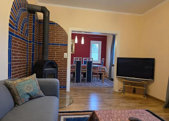 度假居 Shiraz-home In Holzminden, 120qm Privatsphaere Fuer Ungestoerte Erholung