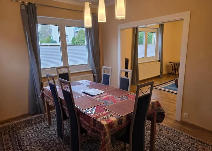 Shiraz-home In Holzminden, 120qm Privatsphaere Fuer Ungestoerte Erholung 度假居 *