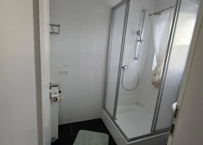 度假居 Shiraz-home In Holzminden, 120qm Privatsphaere Fuer Ungestoerte Erholung *
