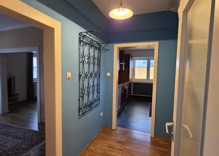 Shiraz-home In Holzminden, 120qm Privatsphaere Fuer Ungestoerte Erholung Дом отдыха Хольцминден